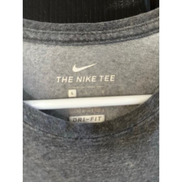 Nike Oregon Ducks Dri-Fit Short Sleeve Anti-Odor T-Shirt Size Large - Picture 4 of 5